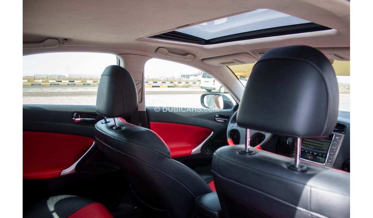 Lexus IS250 Lexus lS 250  Model: 2010  Price: 28,000 dirhams  Mileage: 127000 km  Imported from America, full op