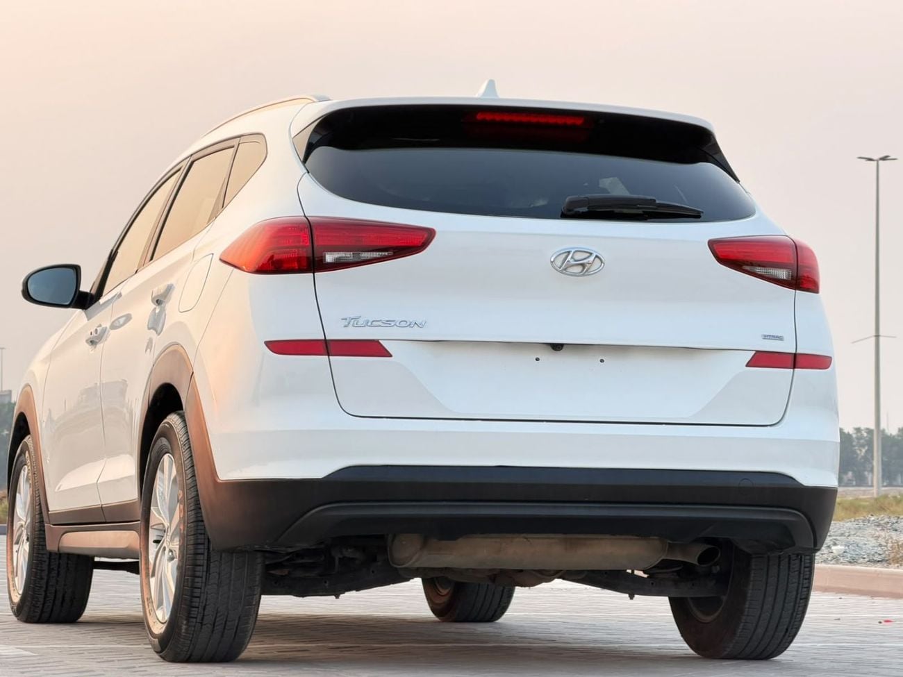 Hyundai Tucson GL MID Machine import 2.0 number 2