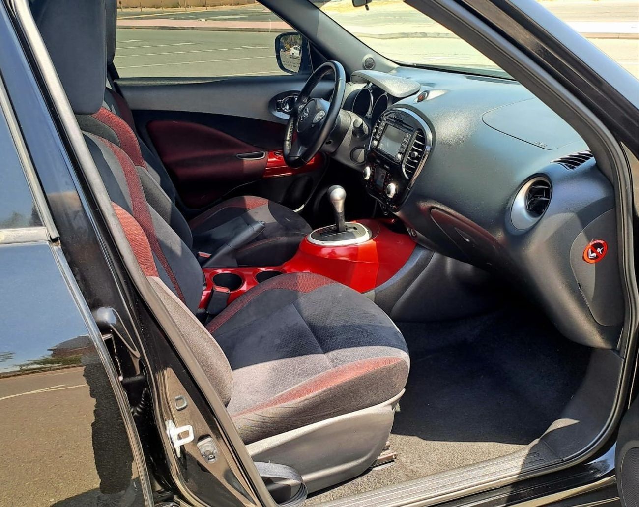 نيسان جوك SL 1.6L 999x24-Monthly l GCC l Sunroof, Cruise, Camera l Accident Free