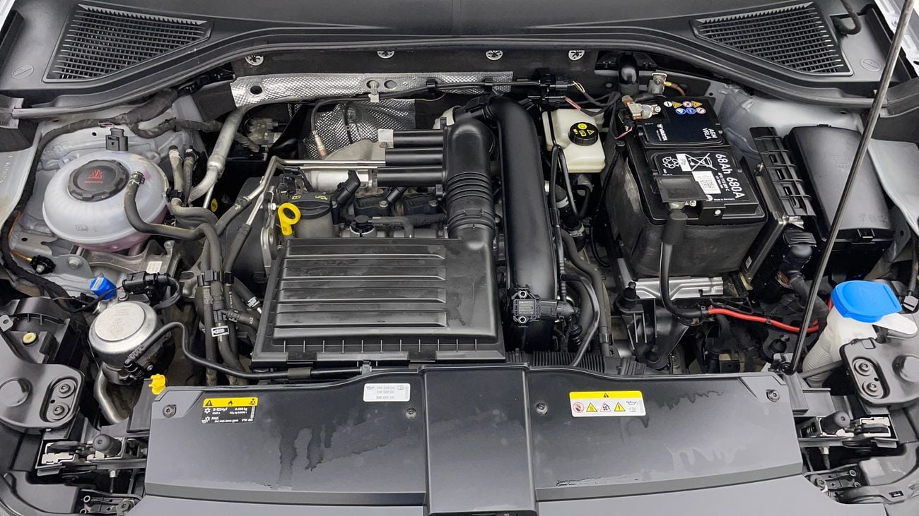 فولكس واجن T ROC 2024 LIFE | AED 1086/Month | 0 DP | 30 Day Return | Warranty | Service History