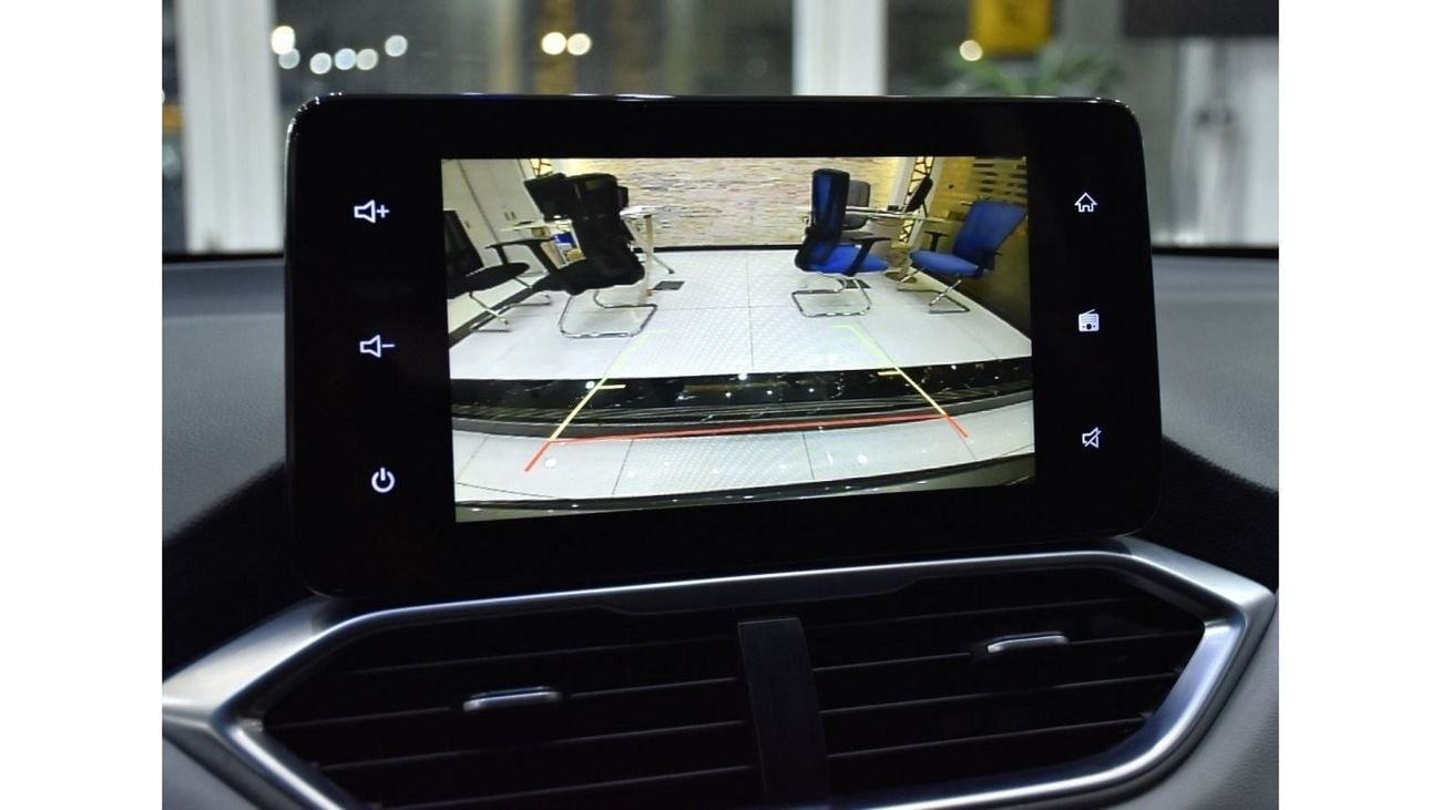 Chevrolet Captiva EXCELLENT DEAL for our Chevrolet Captiva Premier ( 2023 Model ) in Silver/Gray Color GCC Specs