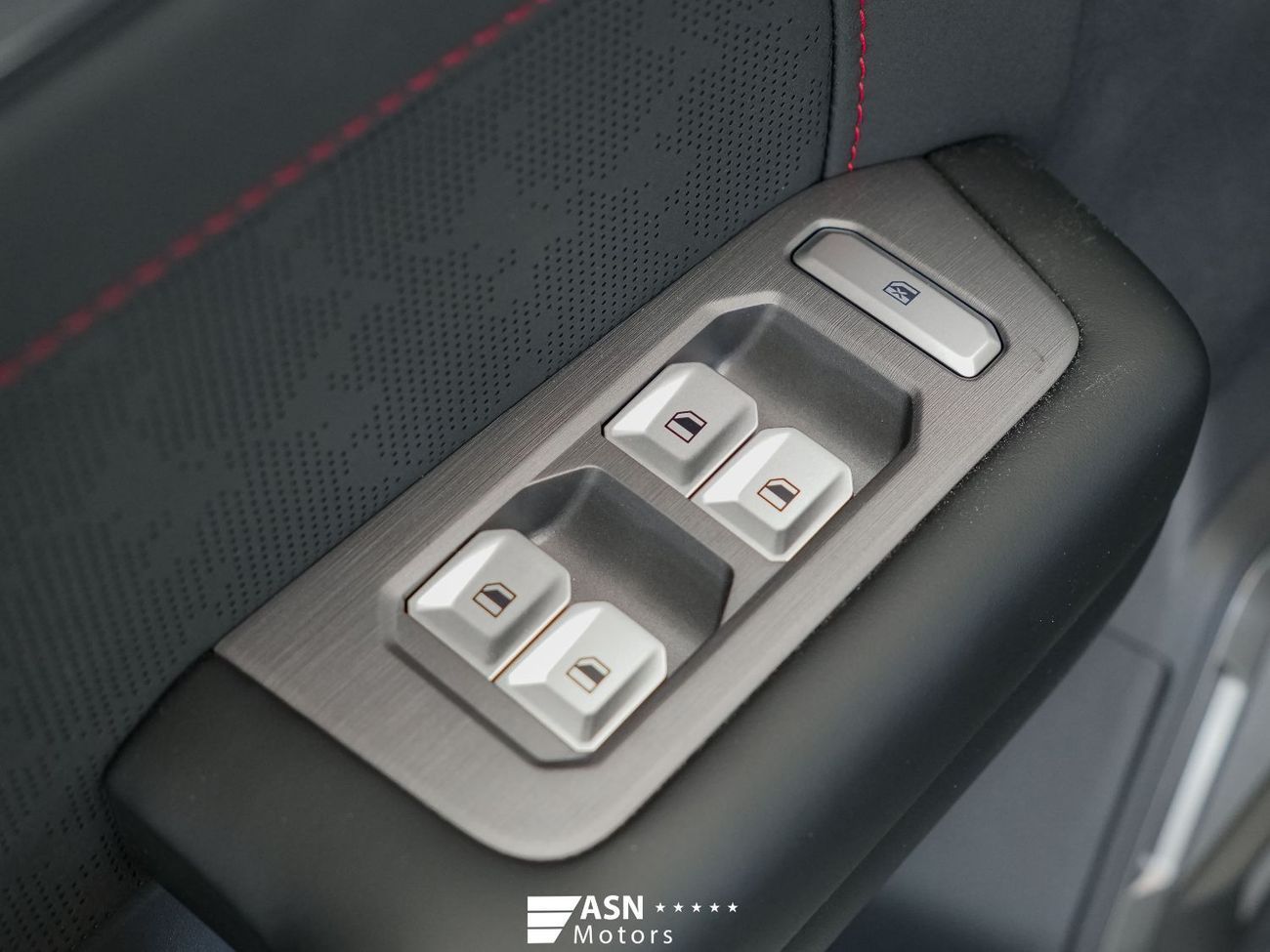 Jetour T2 1.5 2025 Grey Matt (Export Price)