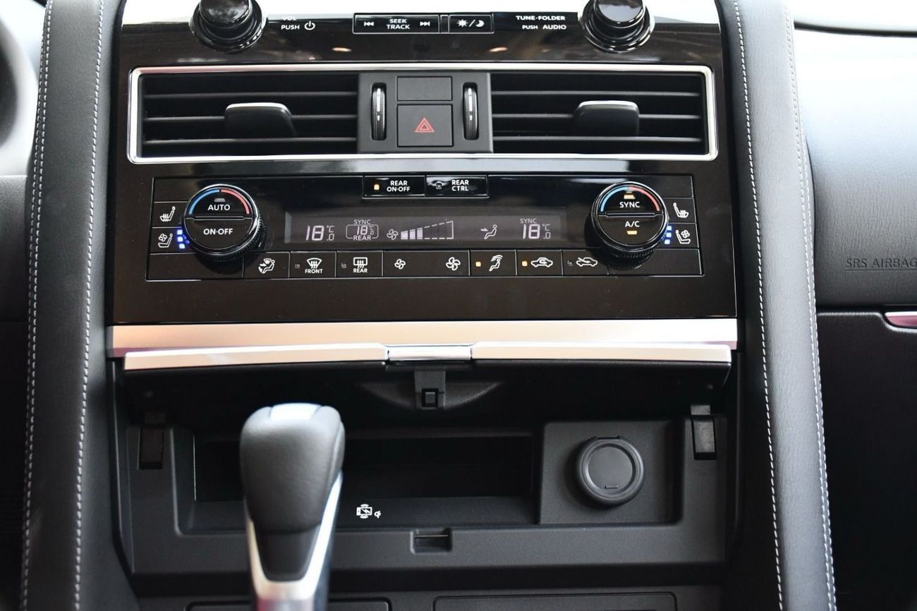 Nissan Patrol Nissan Patrol Platinum 2024 0km  Black / red