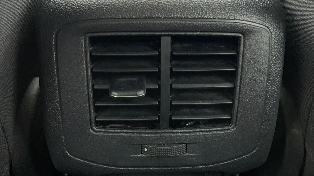 فولكس واجن T ROC TREND 1.4 | بدون دفعة مقدمة | اختبار القيادة في المنزل