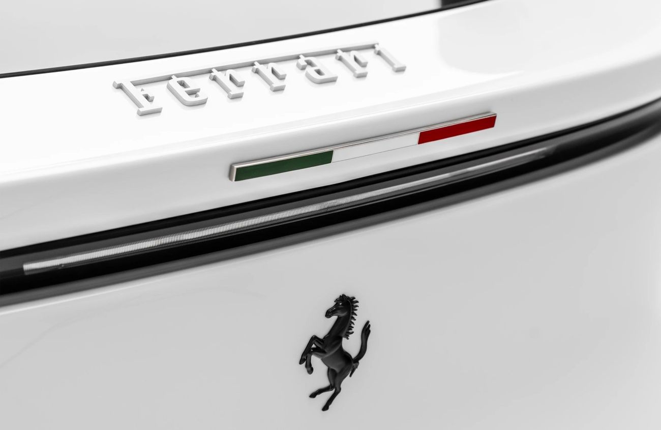 فيراري بوروسانجوي 6.5L V-12 Naturally Aspirated Engine