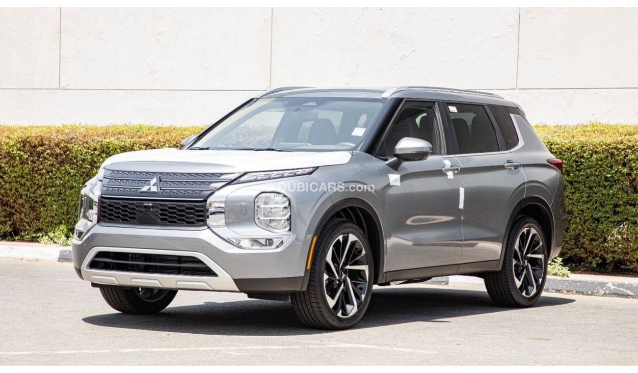 ميتسوبيشي آوتلاندر S-AWC 4WD/Pano-Roof/360camera/7seats. Local Registration +10%