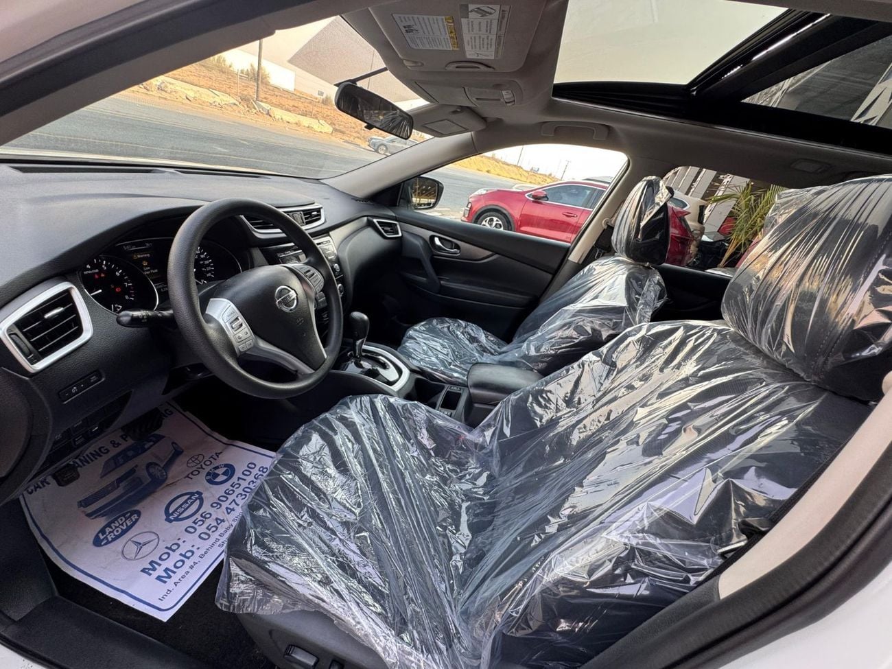 Nissan Rogue SV / V4 2.5L / PANORAMIC SUNROOF / BIG SCREEN / 4X4 / RIMS / IN PERFECT CONDITION