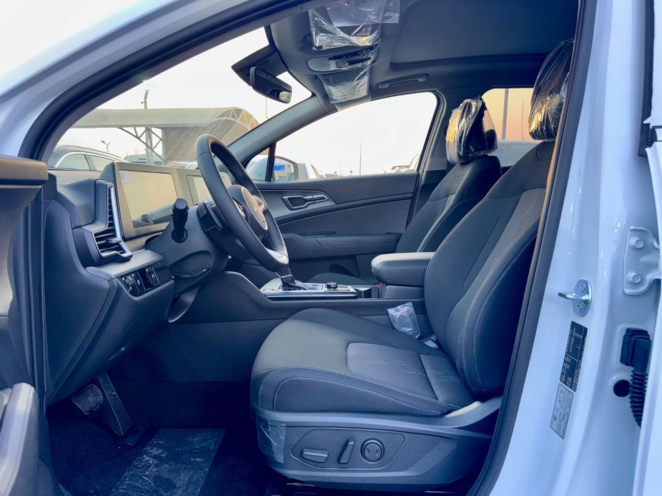 Kia Sportage 2.0L Petrol FWD 2025 Model Export Price @ 88,000 AED