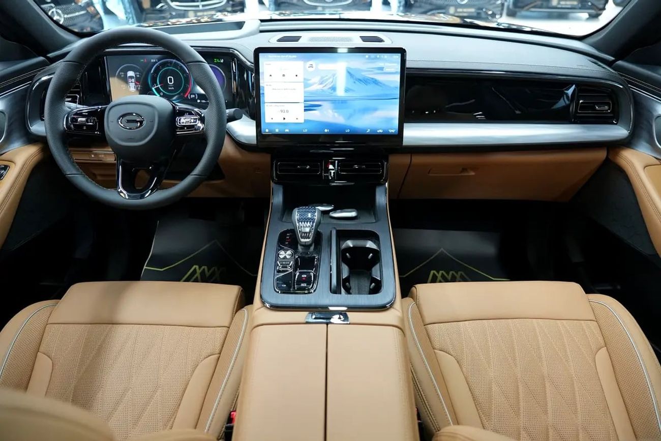 جي إي سي GS 8 2.0T GX (4WD) Traveller GX | GCC 0km | 5 Years Agency Warranty