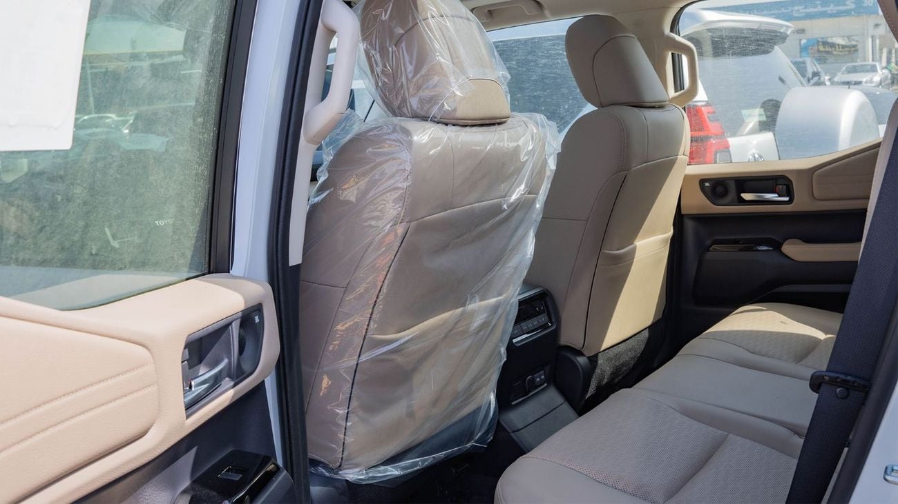 تويوتا برادو 2026 Toyota Prado VXL 2.4L AT Petrol (White-Beige)
