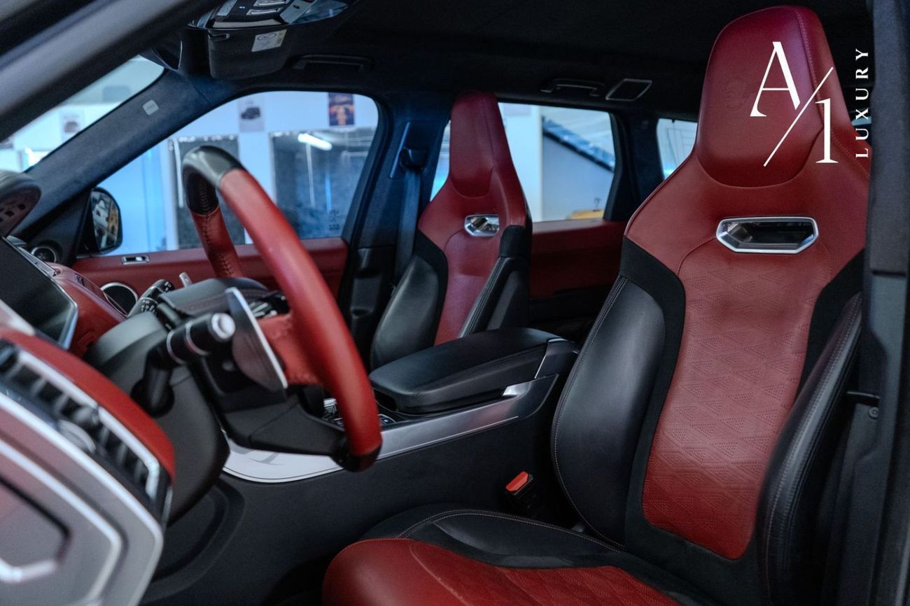 Land Rover Range Rover Sport SVR 5.0L (575 HP) 4WD 2022 Range Rover Sport, Warranty, Carbon Fiber Edition, Fully Loaded