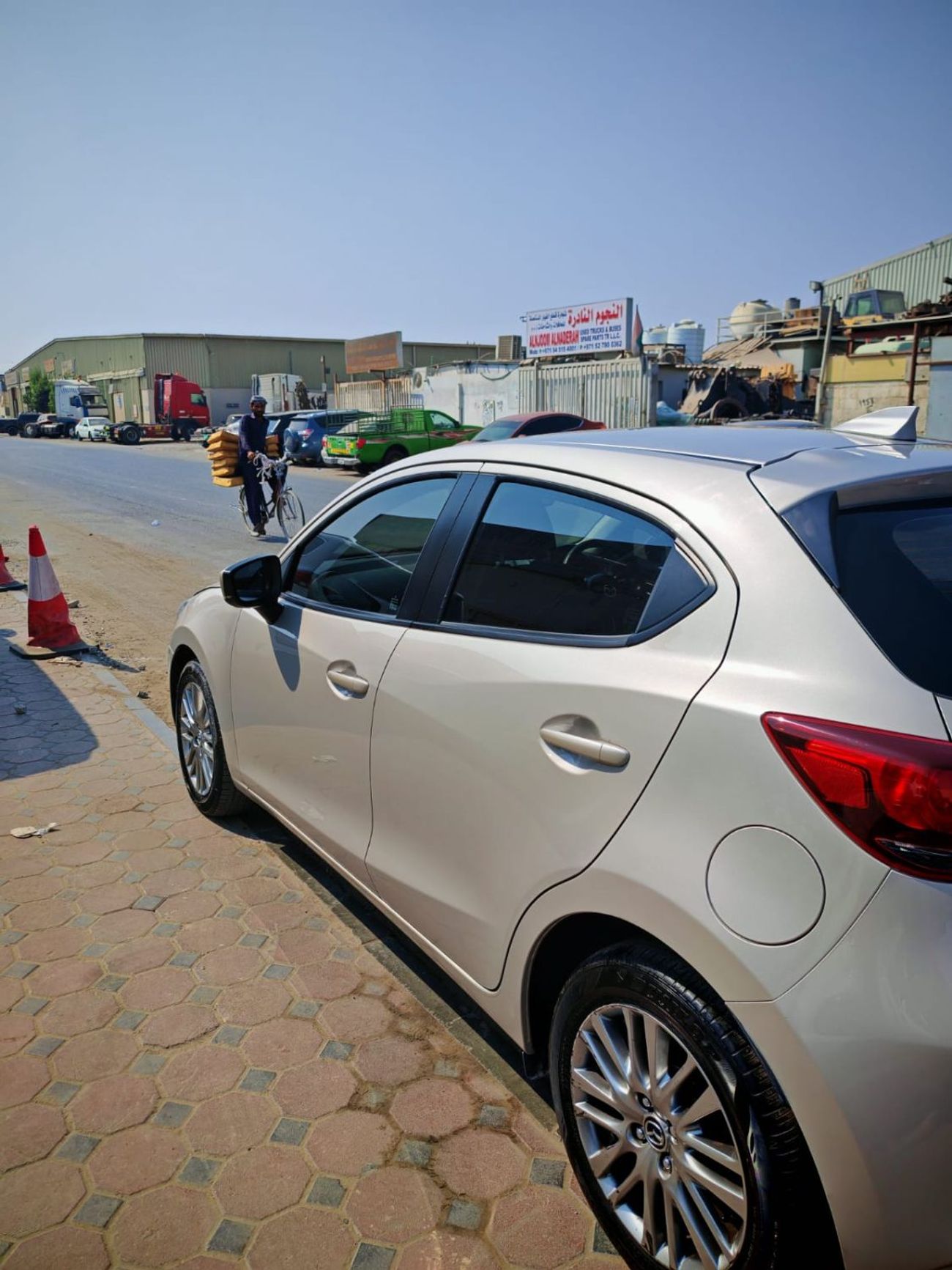 Mazda 2 S Grade 1.5L (108 HP) Hatchback