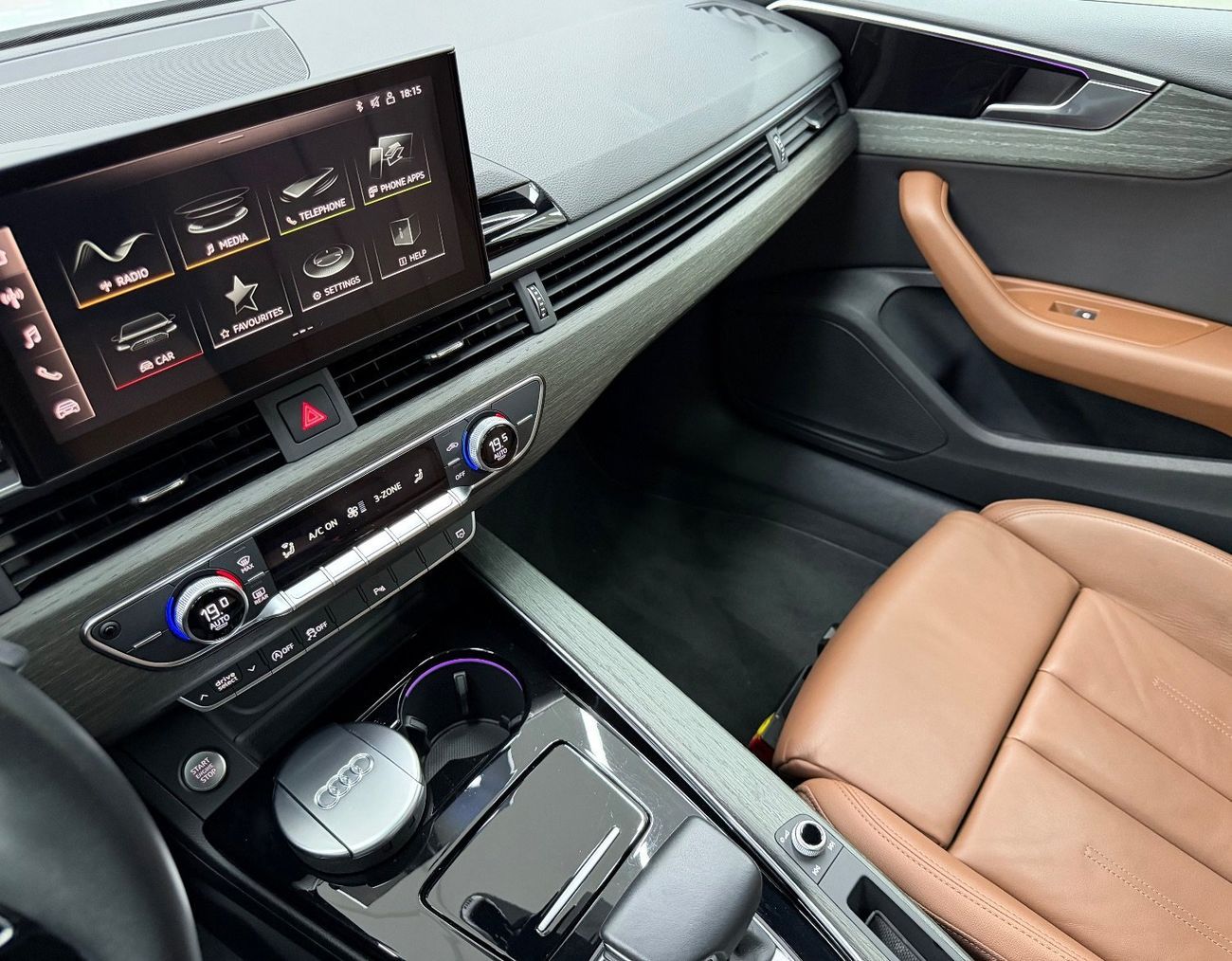 Audi A5 40 TFSI S Line 2.0L (187 HP)