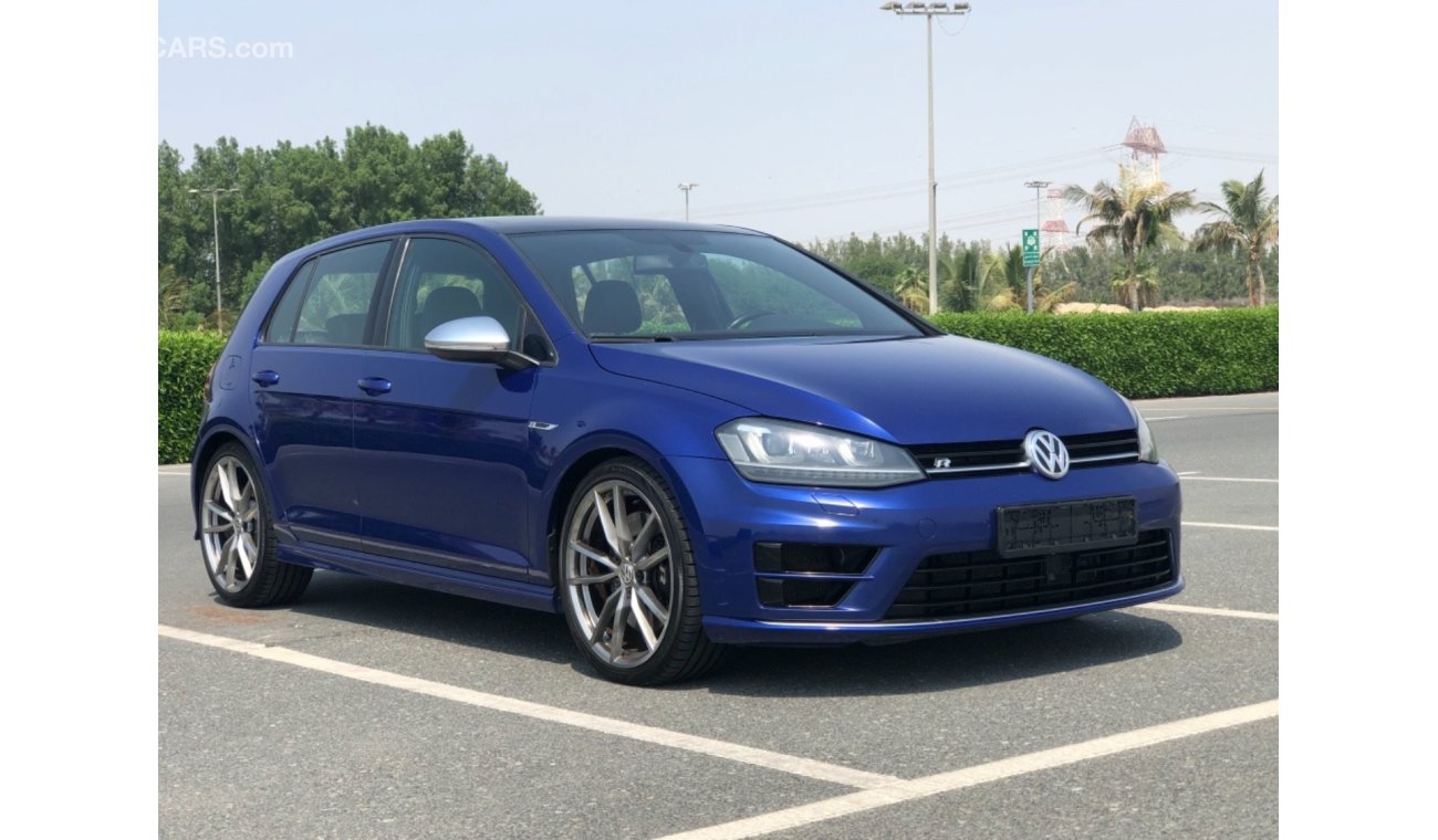 Volkswagen Golf Golf R MODEL 2016 GCC CAR PERFECT CONDITION FULL OPTION PANORAMIC ROOF LEATHER SEATS BACK CAMERA ORI