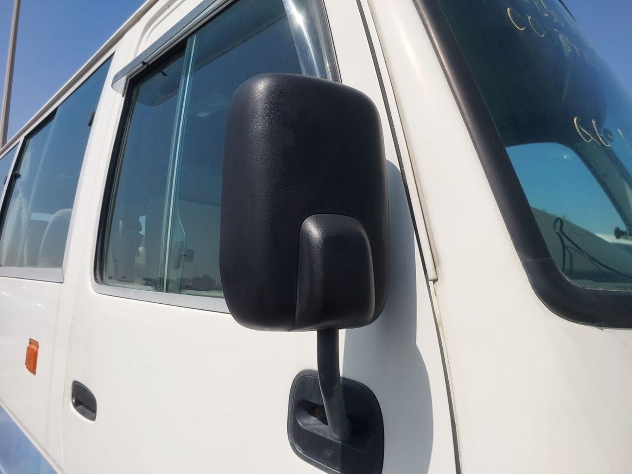 Toyota Coaster (RAMADAN OFFER) TOYOTA COASTER BUS RHD 2008 MODEL 4.0 L DIESEL AUTOMATIC(PM53925)