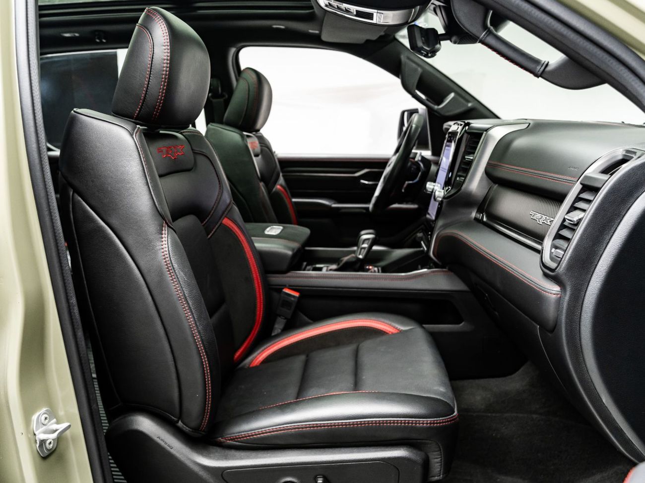 RAM 1500 TRX Crew Cab 6.2L 2022 Ram 1500 TRX, Feb 2028 RAM Warranty, Low KMs, GCC