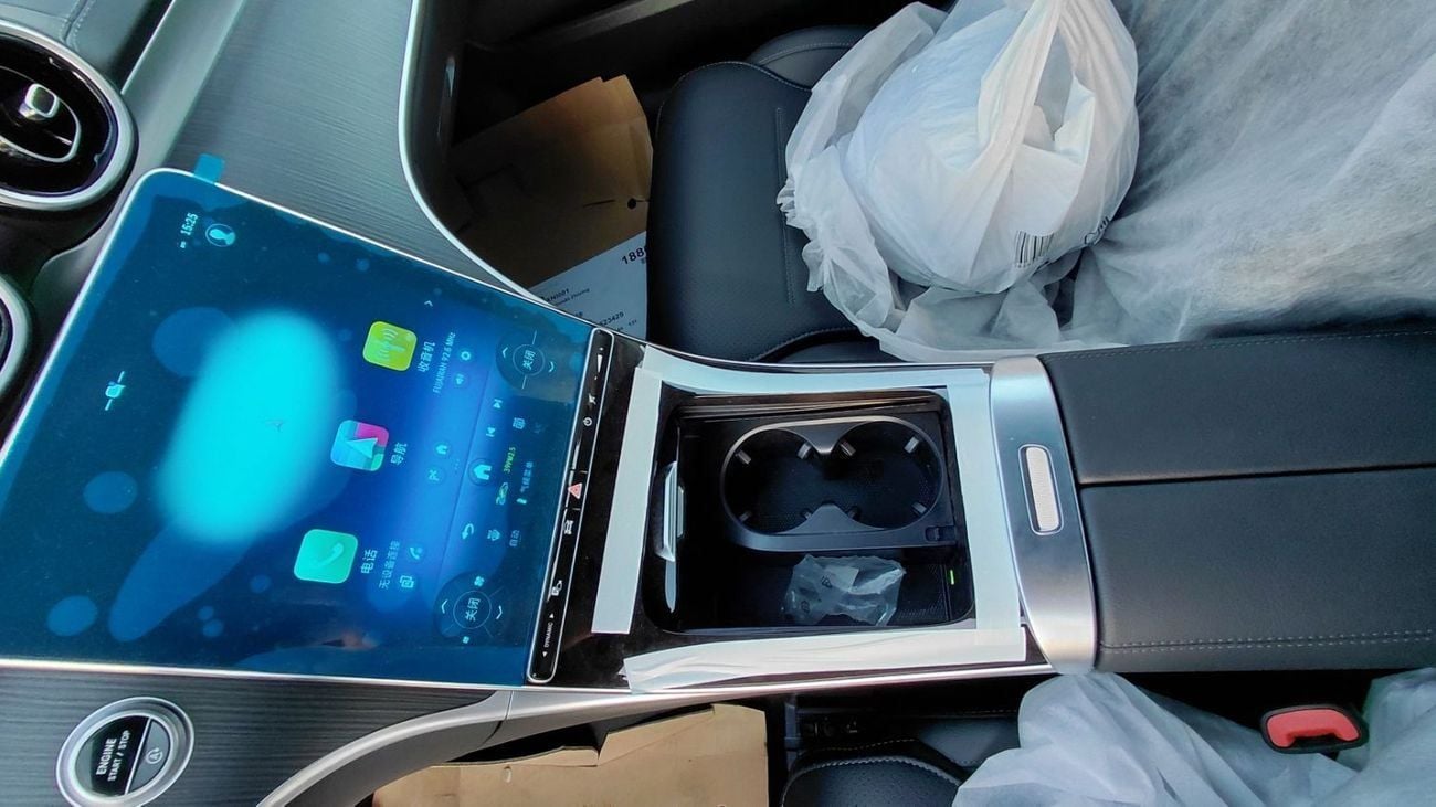 مرسيدس بنز C 200 MERCEDES C200L 1.5L