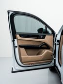 Porsche Cayenne STD