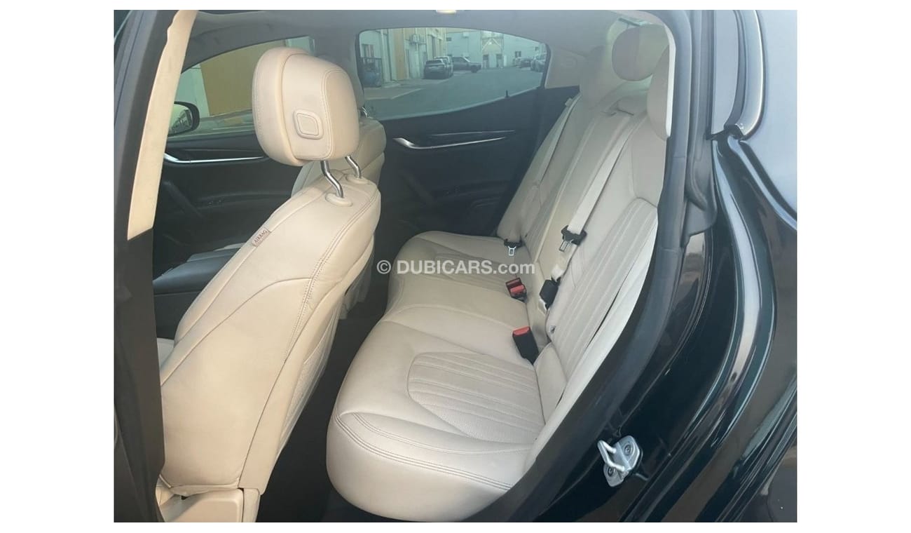 Maserati Ghibli Modena model 2022 3L RWD - Full option / SUPER CLEAN