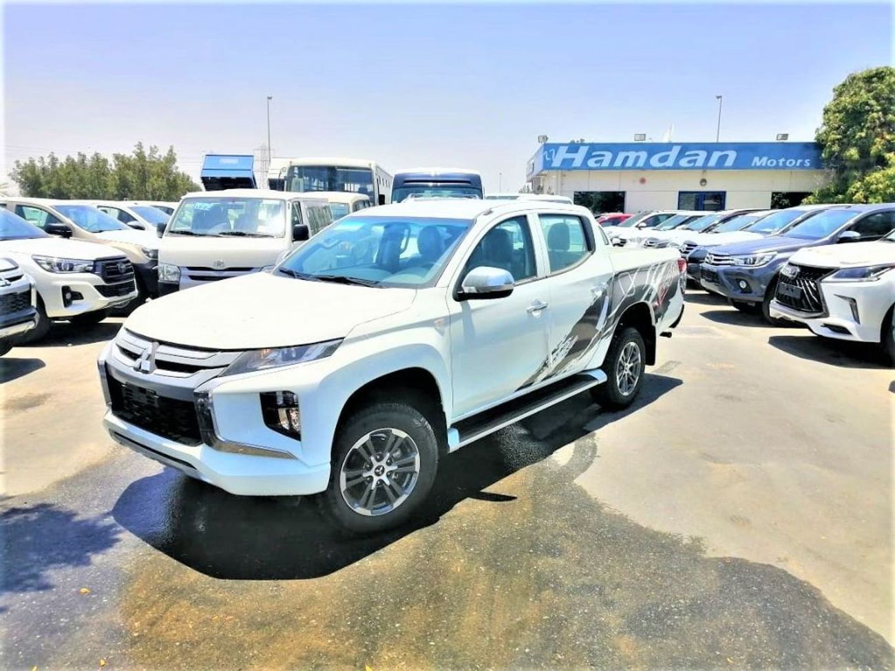 Mitsubishi L200 4x4 full option