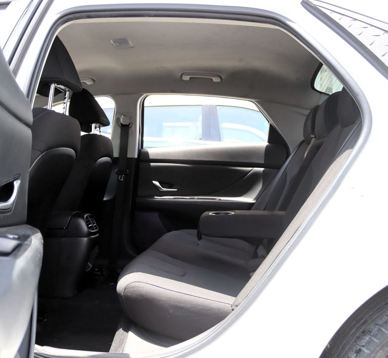هيونداي إلانترا COMFORT