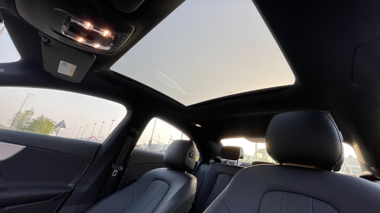 Mercedes-Benz CLA 250 Premium + 2.0L Accident Free