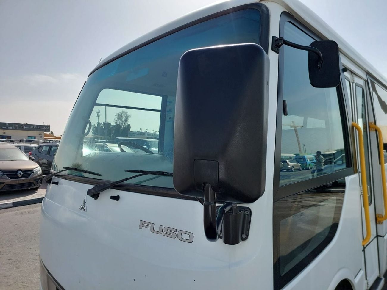 Mitsubishi Rosa MITSUBISHI ROSA BUS RHD 2015 MODEL 4.9 L DIESEL AUTOMATIC(PM30025)