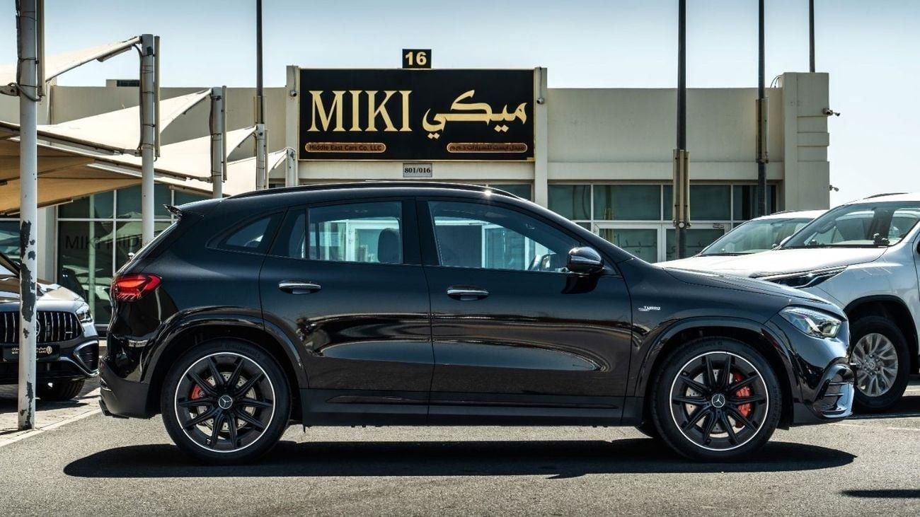 Mercedes-Benz GLA 35 AMG GLA 35 | AMG 4Matic | 2.0L | V4 | 2025