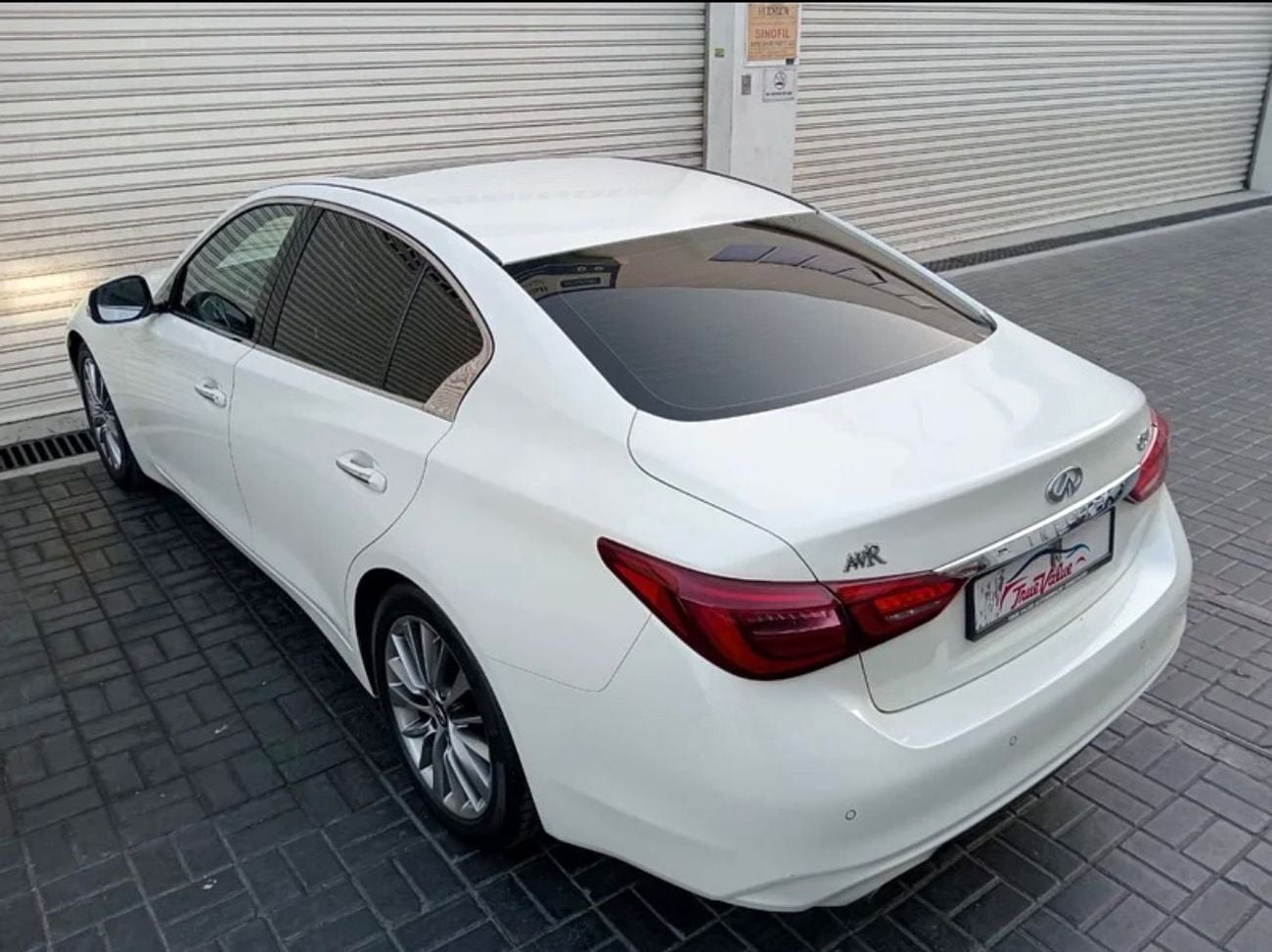 Infiniti Q50 LUXE SENSORY