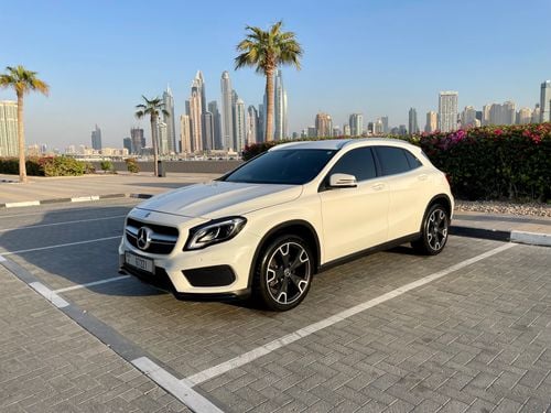 Mercedes-Benz GLA 250