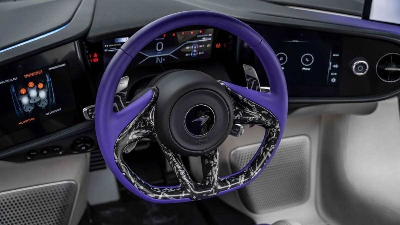 McLaren Speedtail - 1 of 106