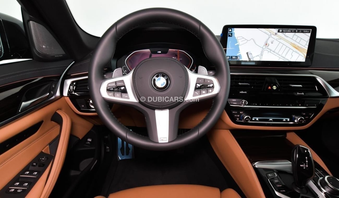 BMW 530i i Luxury with Package