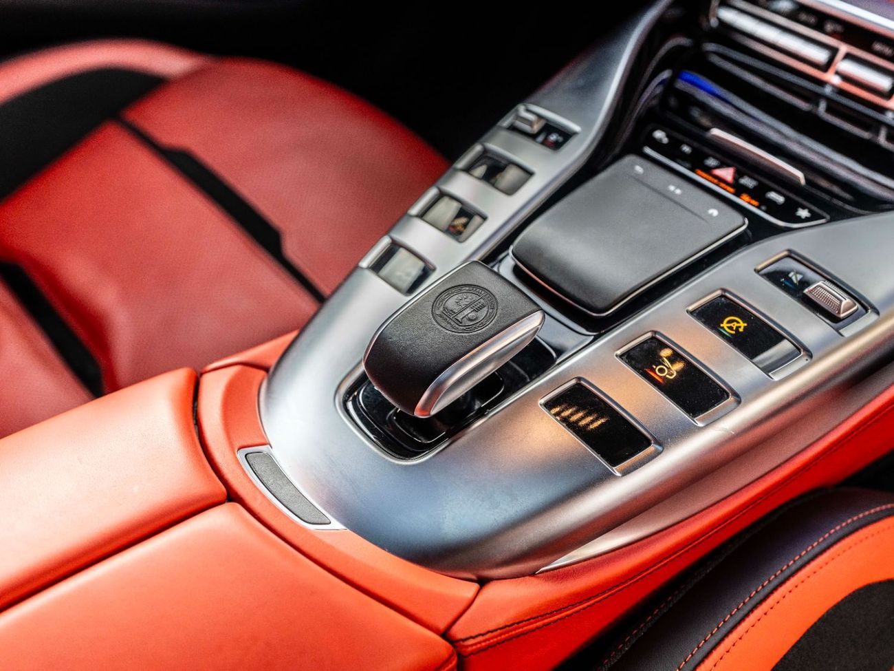 مرسيدس بنز ايه ام جي جي تي 53