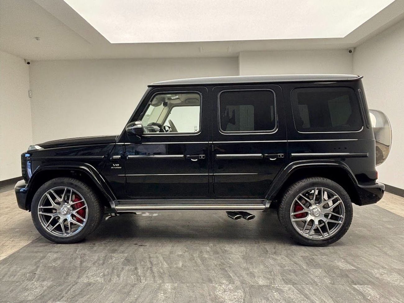 Mercedes Benz G63 AMG 4.0 G63 V8 BiTurbo MHEV AMG SpdS+9GT 4WD Euro 6 (s/s) 5dr (EXPORT ONLY) Right Hand Drive