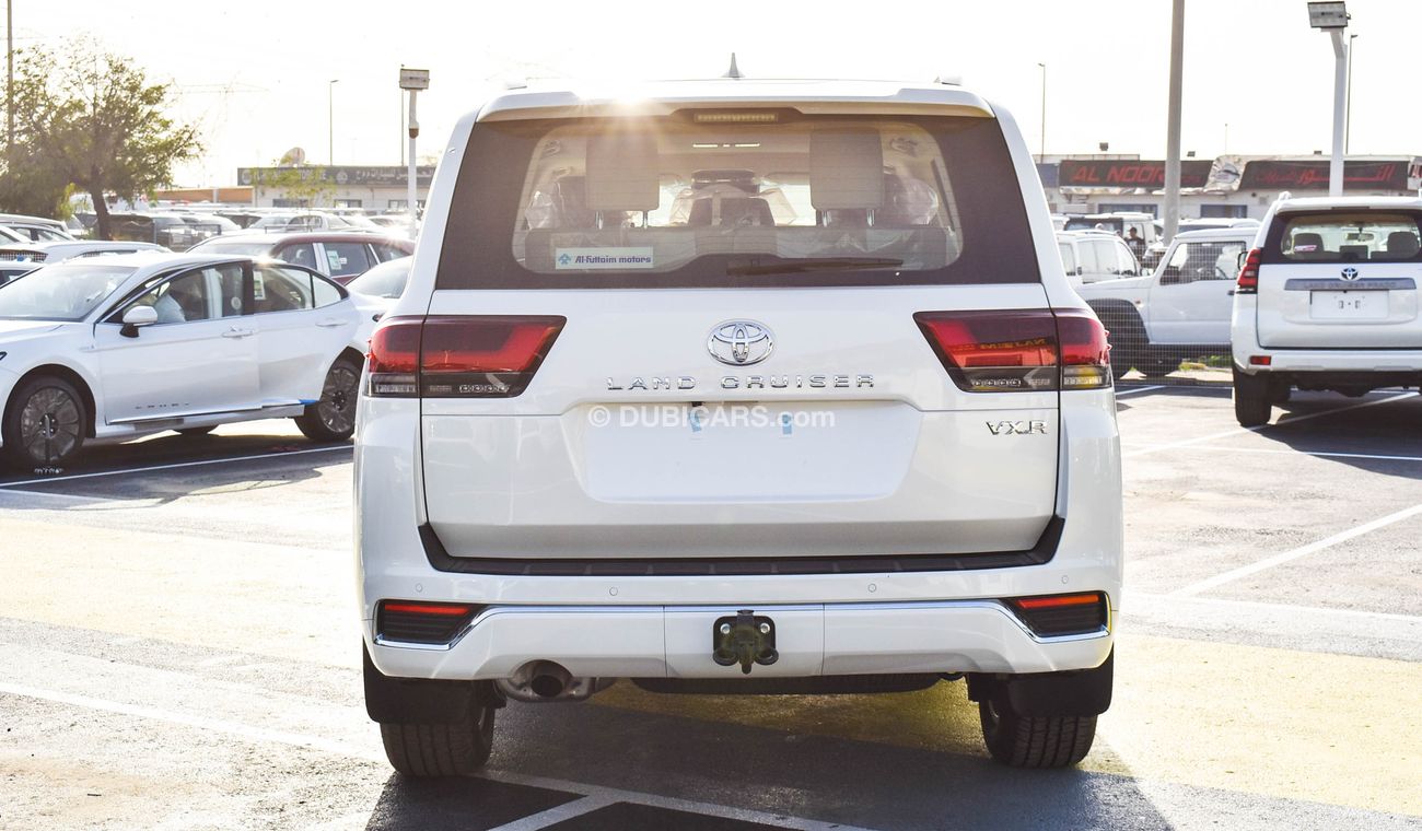 تويوتا لاند كروزر VXR 4.0L  Petrol