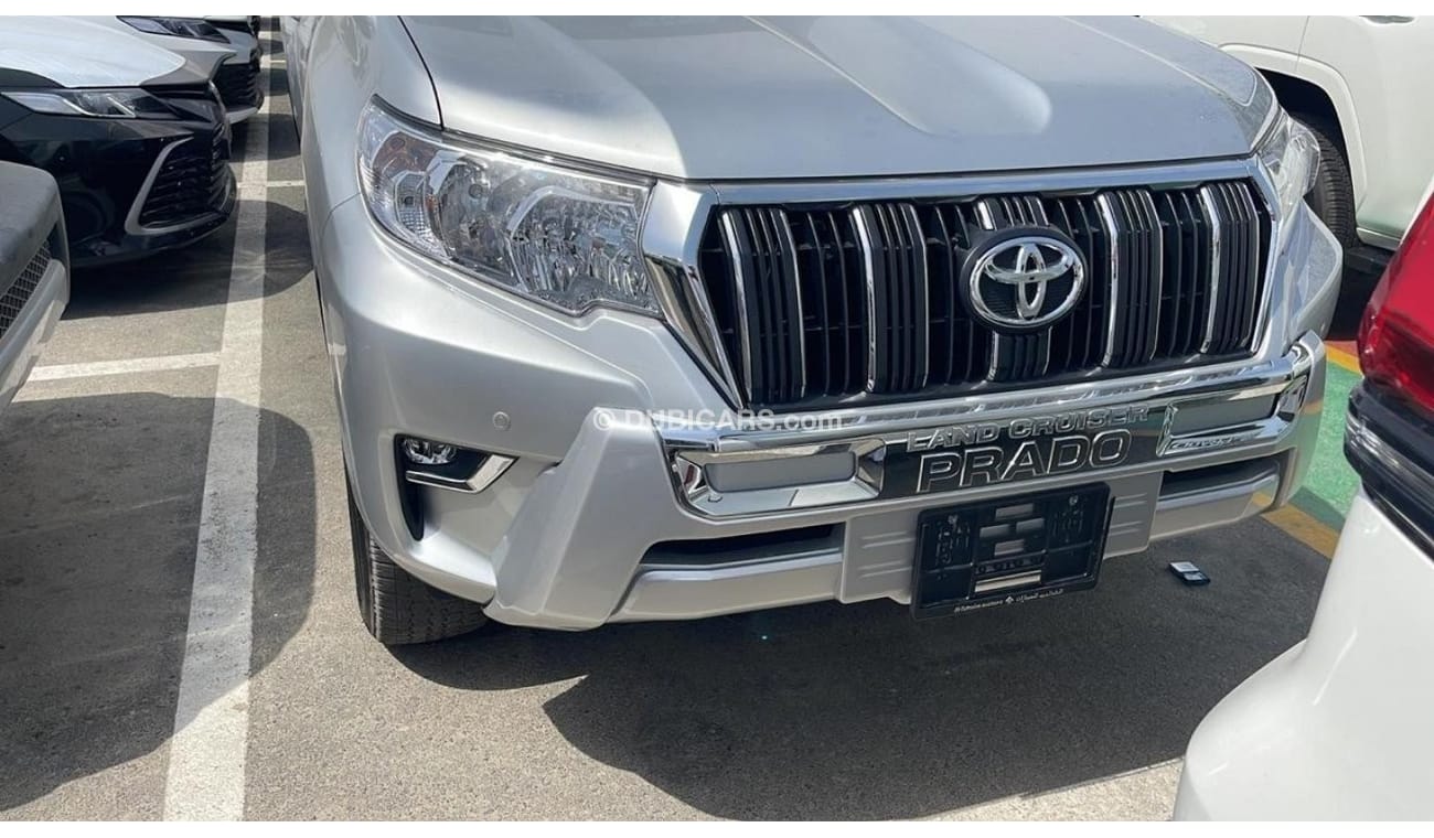 Toyota Prado VXR VXR VXR TOYOTA PRADO 2022 VXR SILVER