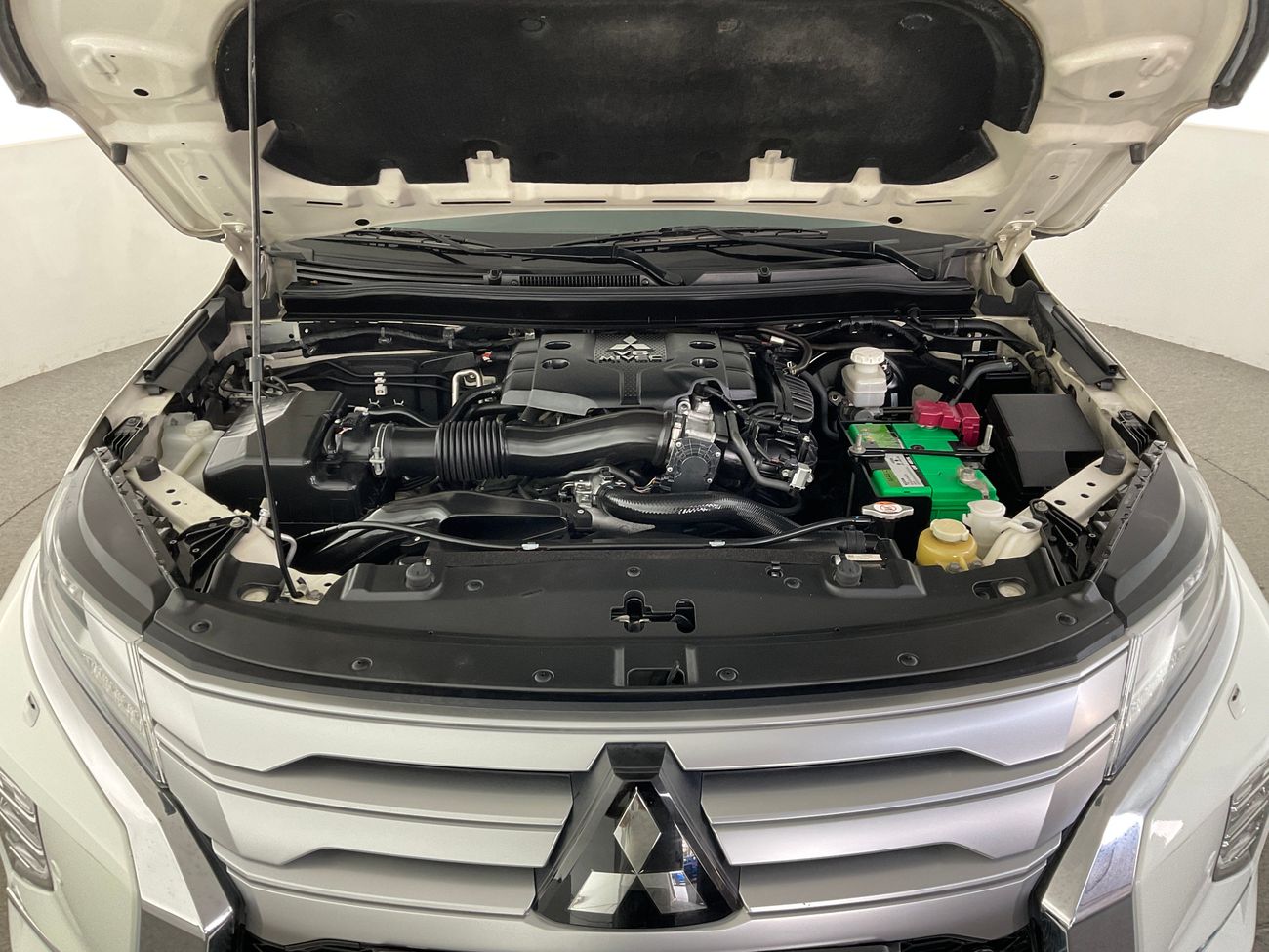 Mitsubishi Montero Sport GLS Premium | Guaranteed Warranty | 0 Down Payment