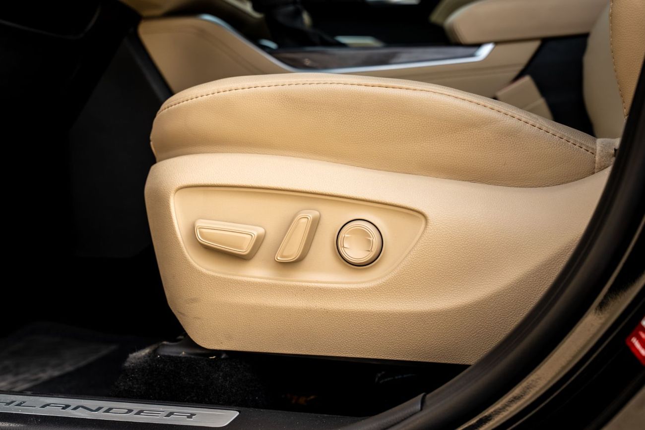 Toyota Highlander VXR 2.5L Hybrid 2023 Agency Warranty Full Service History GCC