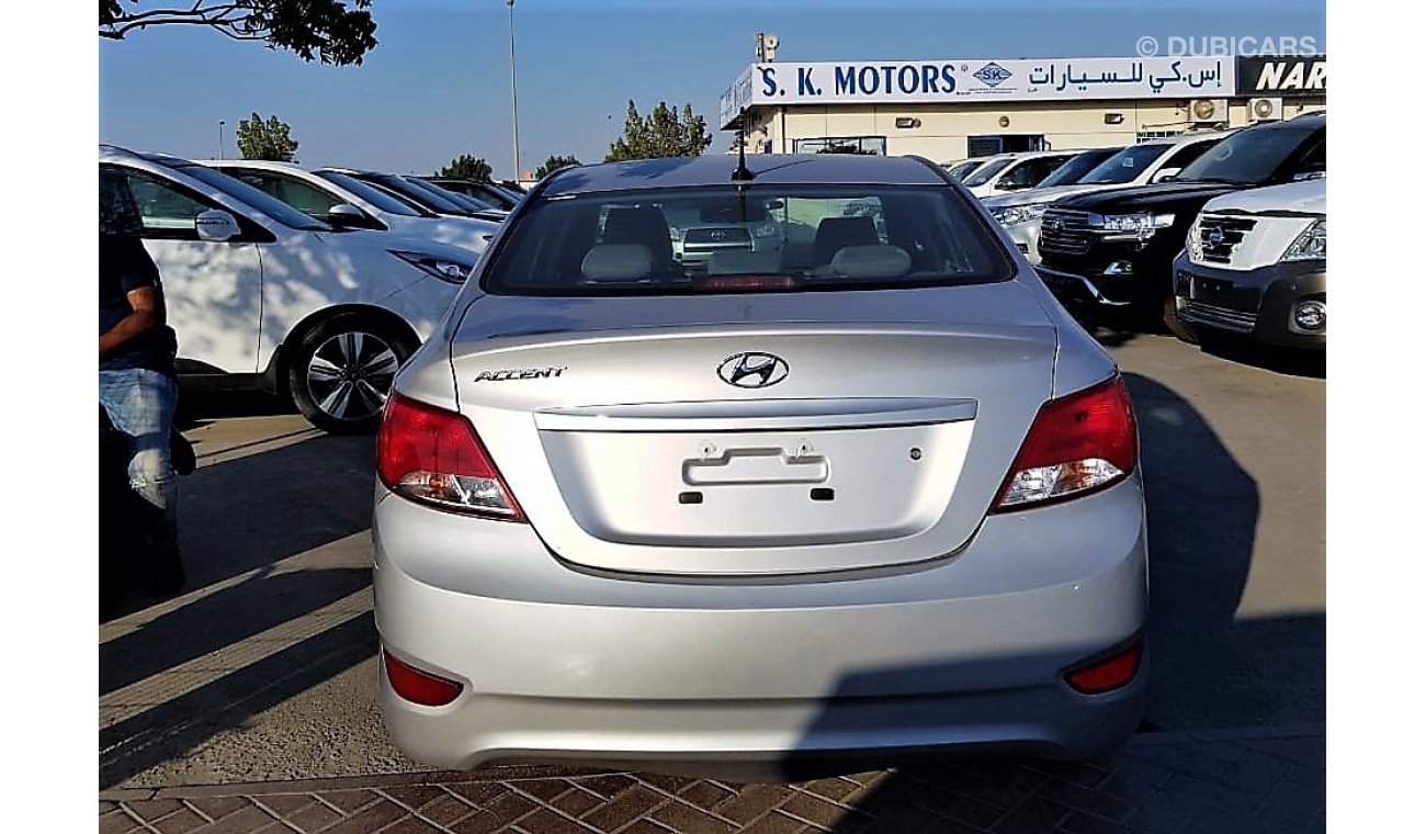 Hyundai Accent URGENT SALE SE