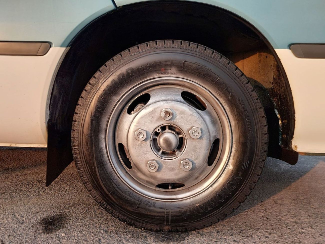 تويوتا كوستر TOYOTA COASTER BUS RHD 1998 MODEL 4.1 L DIESEL AUTOMATIC(PM004956)