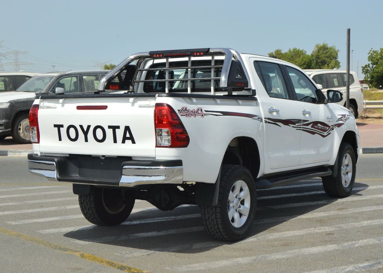 Toyota Hilux Double cabin 2.8L, perfect inside and outside