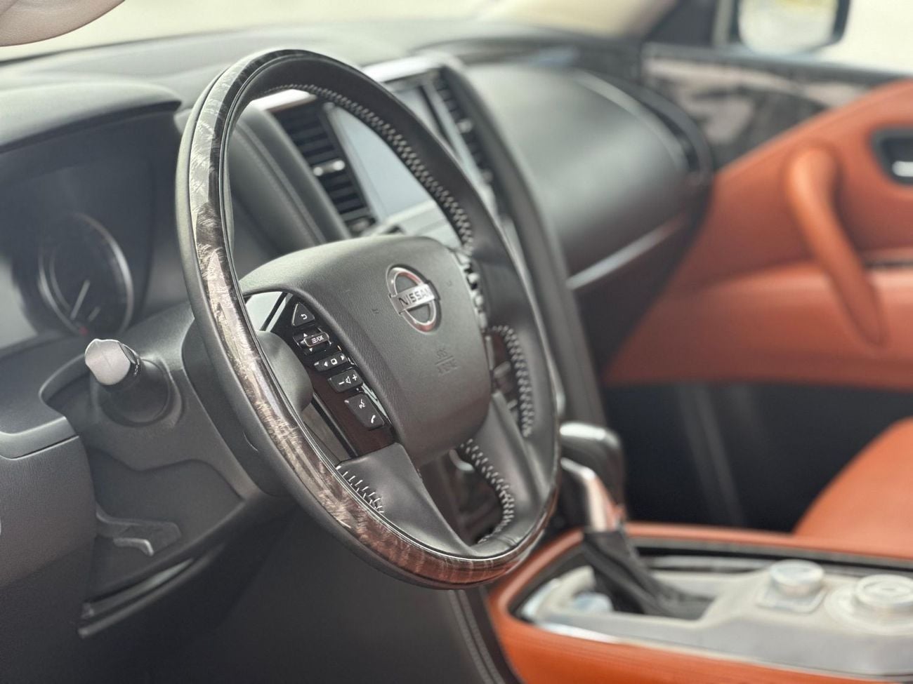 Nissan Patrol SE Titanium 4.0L