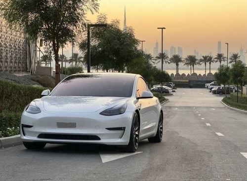 Tesla Model 3 performance