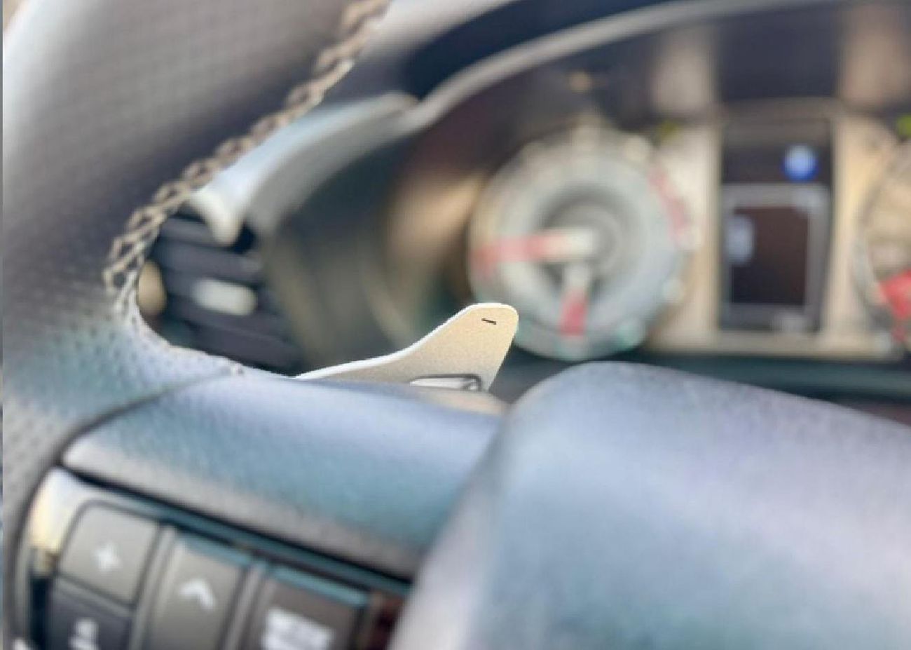 تويوتا هيلوكس 