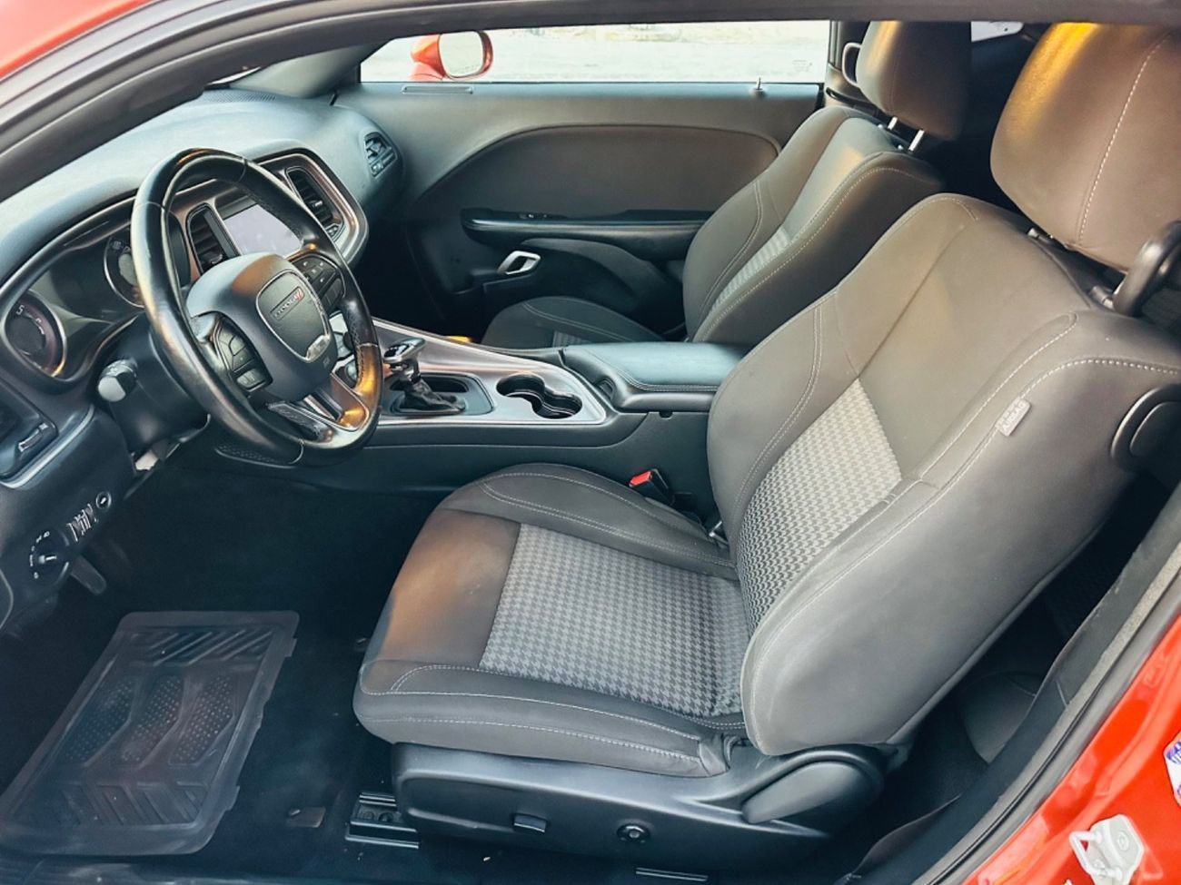 دودج تشالينجر SXT Plus 3.6L