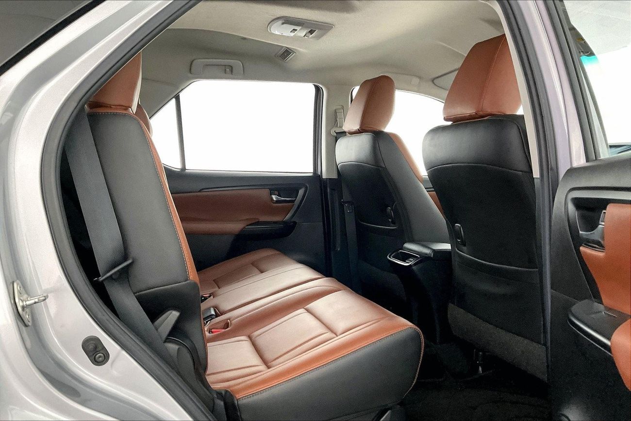 Mitsubishi Pajero Signature Edition | 1 year free warranty | 0 Down Payment