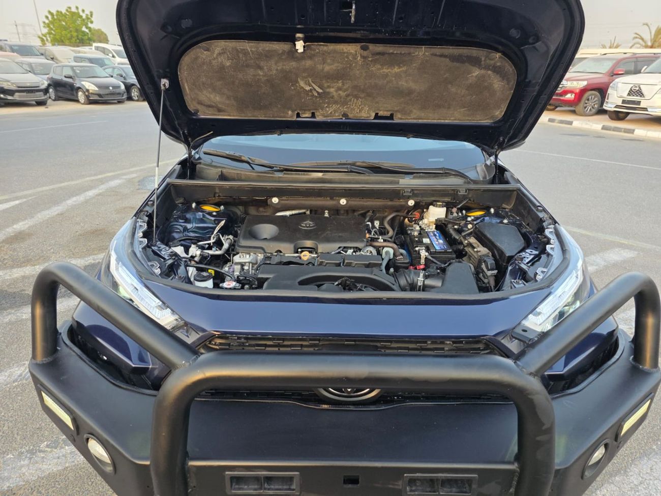 Toyota RAV4 2023 Model Sunroof , Push button , leather seats and trunk automatic