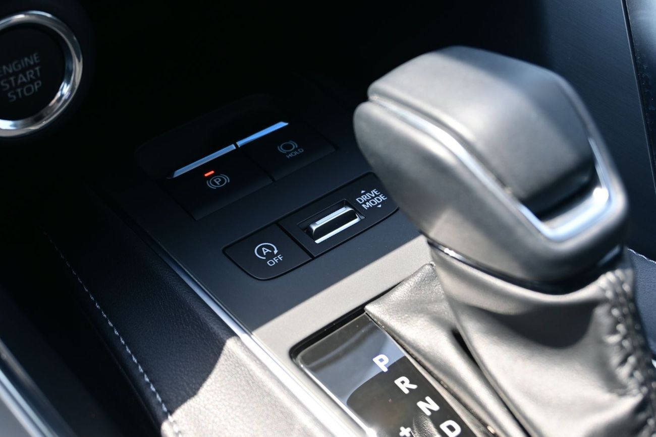 تويوتا فينزا Toyota Venza 2.0L Petrol, Model 2025 Color White