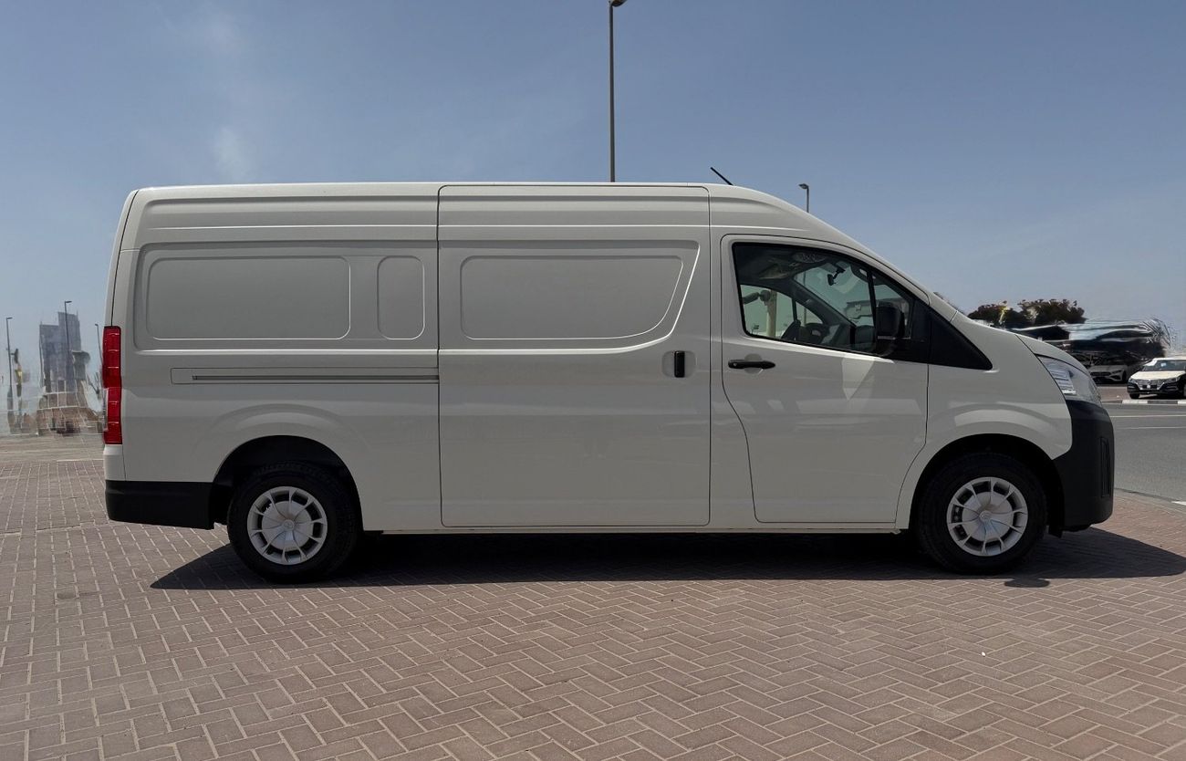 تويوتا هاياس Toyota Haice 3.5L Cargo manual 2026