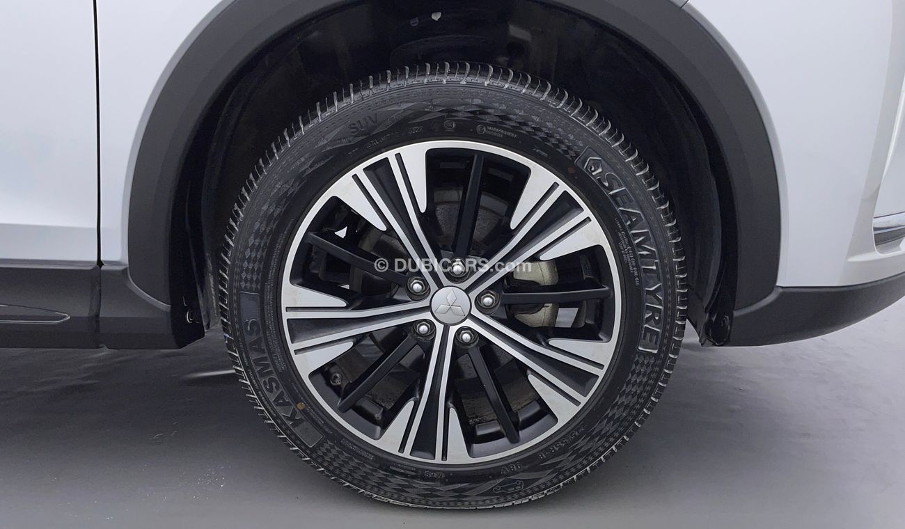 Mitsubishi Eclipse Cross GLX LOWLINE 1.5 | Zero Down Payment | Free Home Test Drive